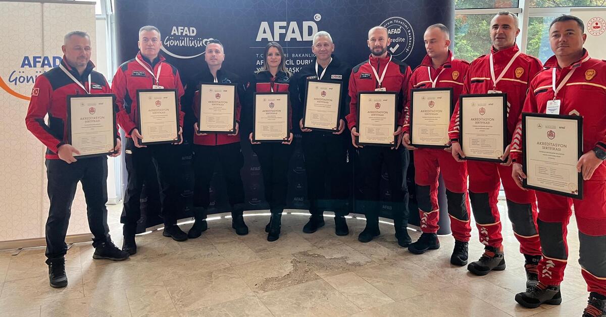 Süleymanpaşa Belediyesi Arama Kurtarma Ekibi akreditasyon sertifikası aldı