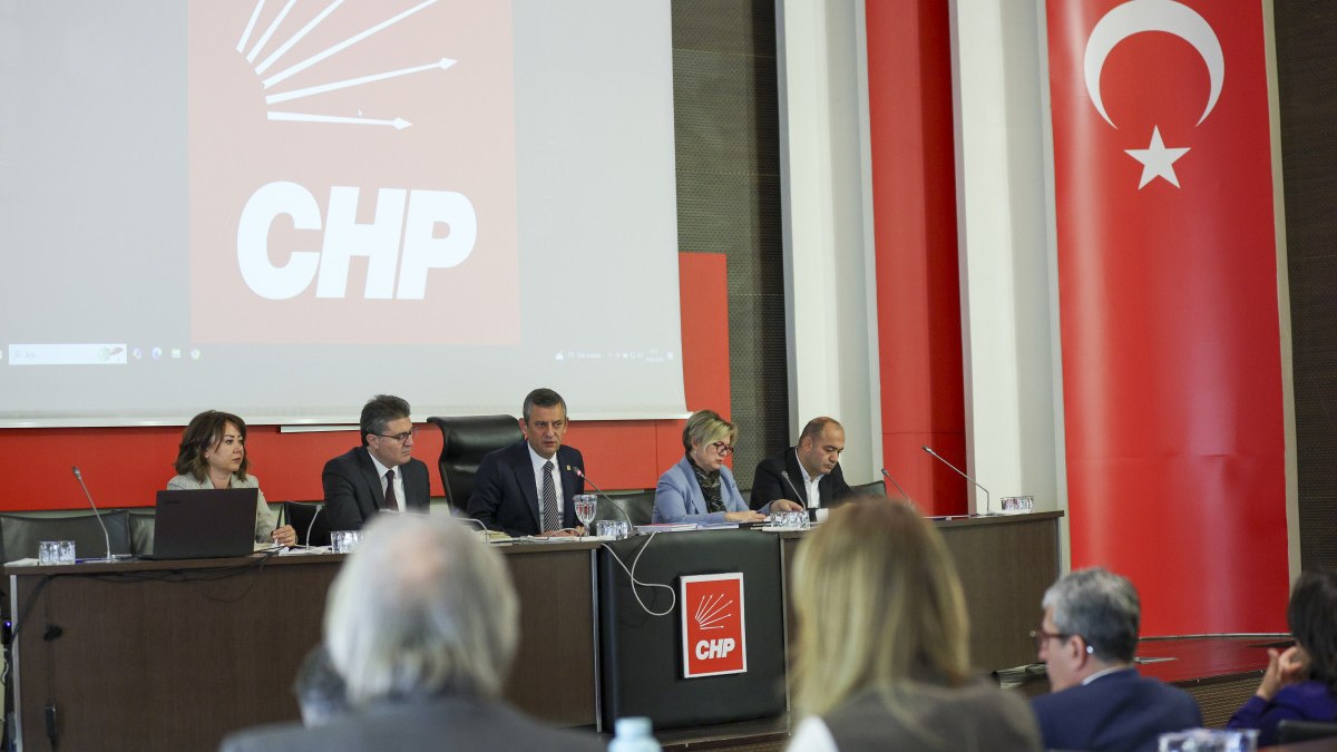 CHP Parti Meclisi toplandı: Gündem erken seçim