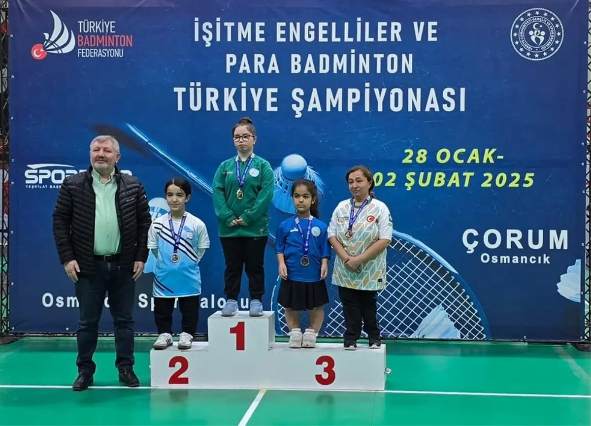 Gaziosmanpaşa Belediyesi Para Badminton Şampiyonası’nda 27 Madalya Kazandı