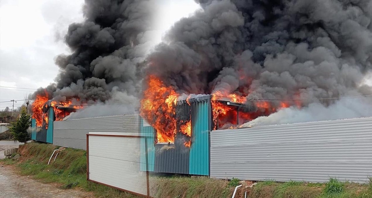 Gebze’de konteynerde yangın çıktı