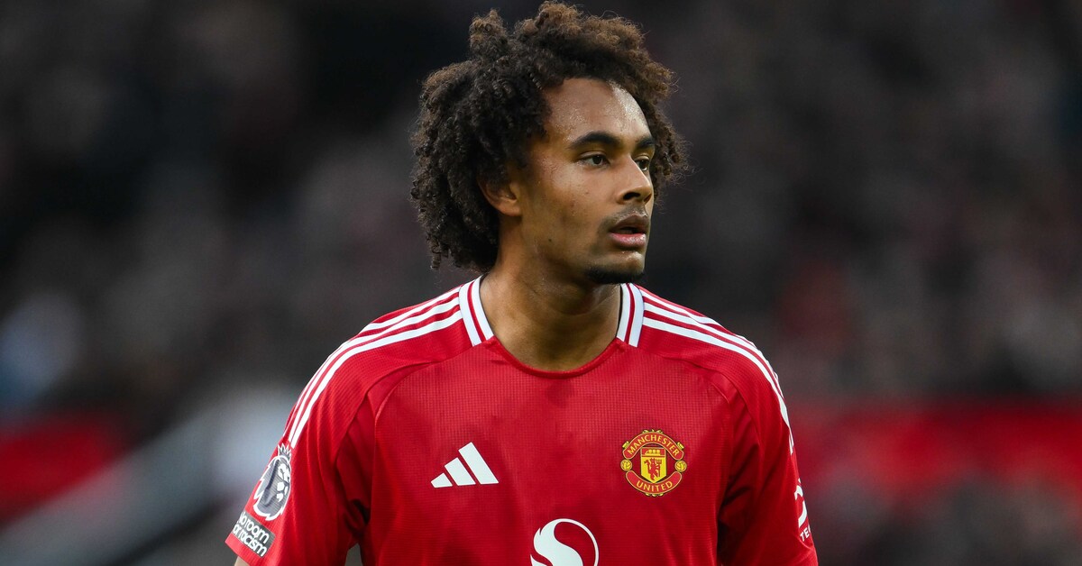 Manchester United’a Joshua Zirkzee’den kötü haber!