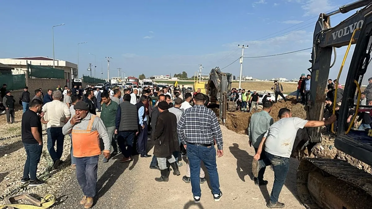 Şanlıurfa’da kanalizasyon çalışması sırasında göçük: 4 işçi toprak altında kaldı!